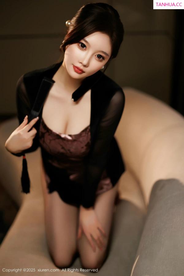   [XiuRen]高清写真图 2025.11.20 No.11013 CHENCHEN. 情趣内衣第22张图片